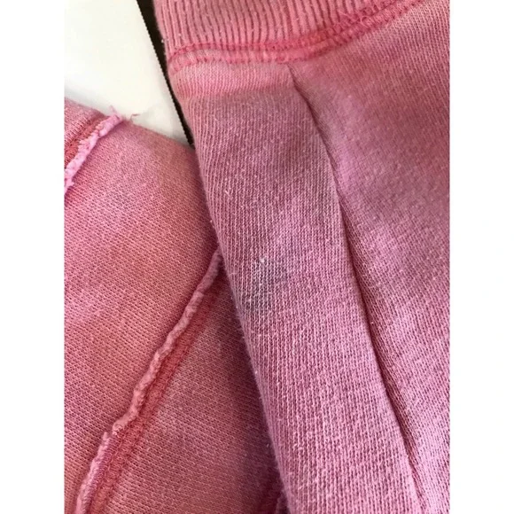 PINK‎ - Picture 3 of 3